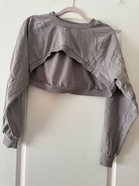 H&M Cropped Long-Sleeve Pullover - Gray